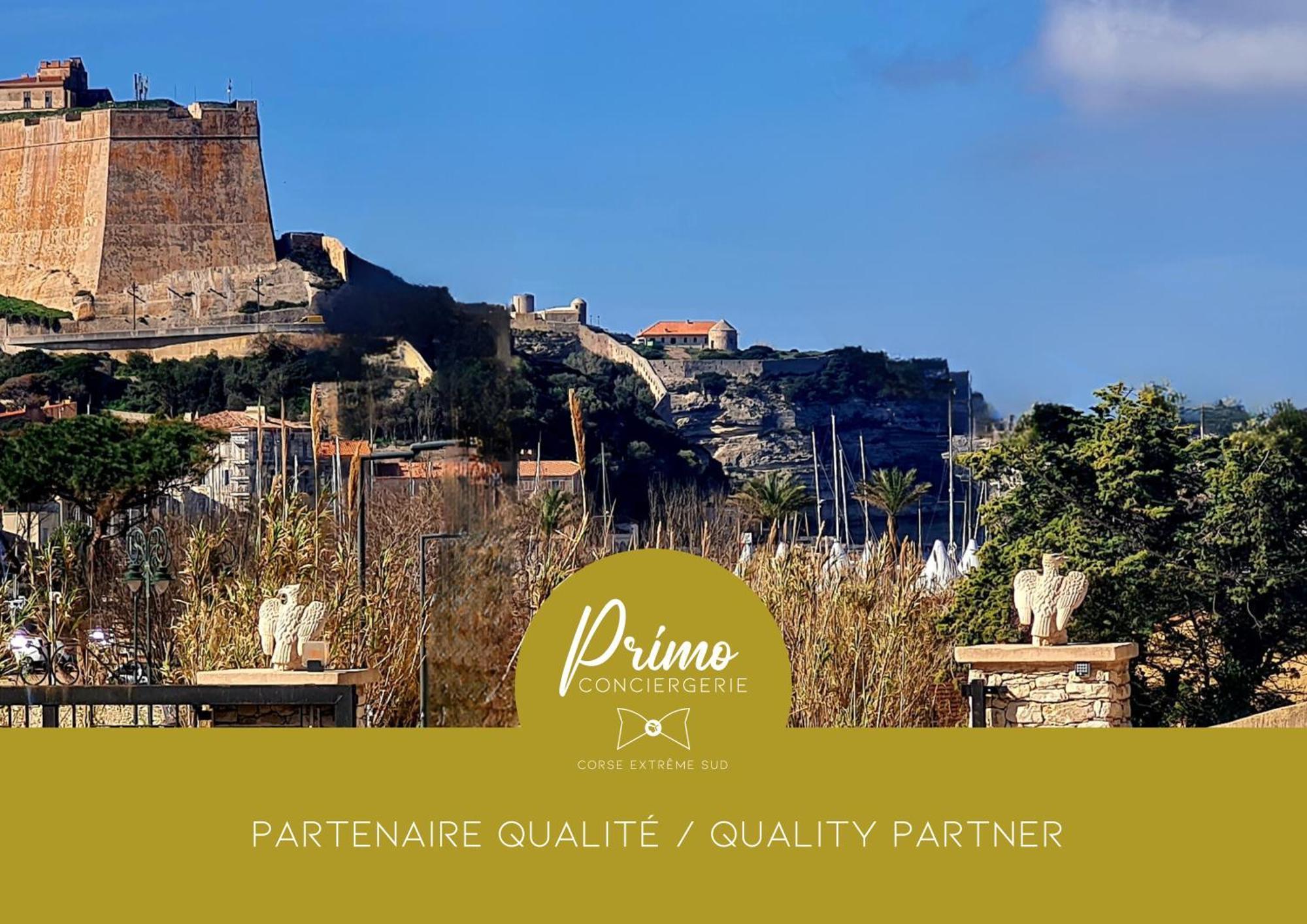 Appartement Kalliste, Logements Avec Vue Citadelle De Bonifacio 보니파시오 외부 사진