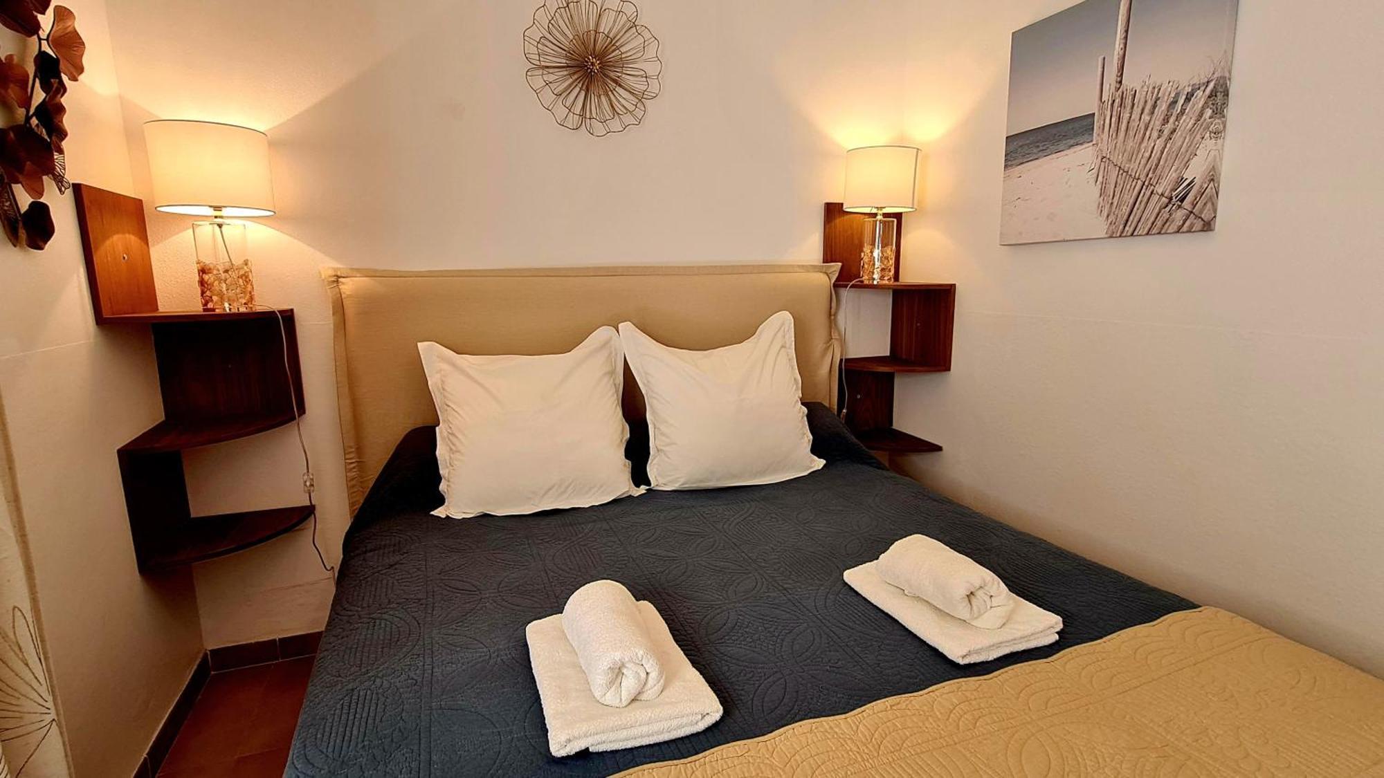 Appartement Kalliste, Logements Avec Vue Citadelle De Bonifacio 보니파시오 외부 사진