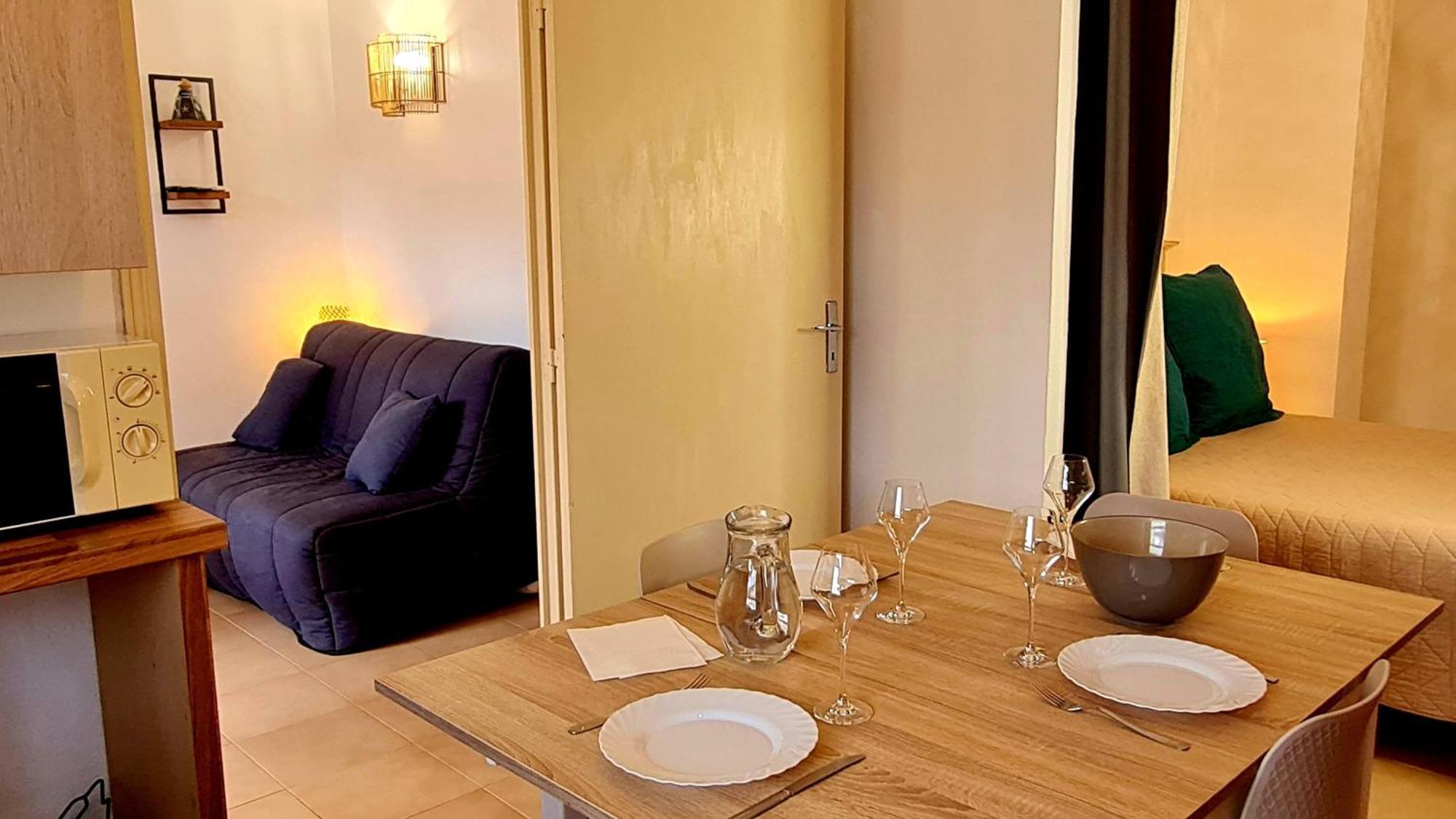 Appartement Kalliste, Logements Avec Vue Citadelle De Bonifacio 보니파시오 외부 사진